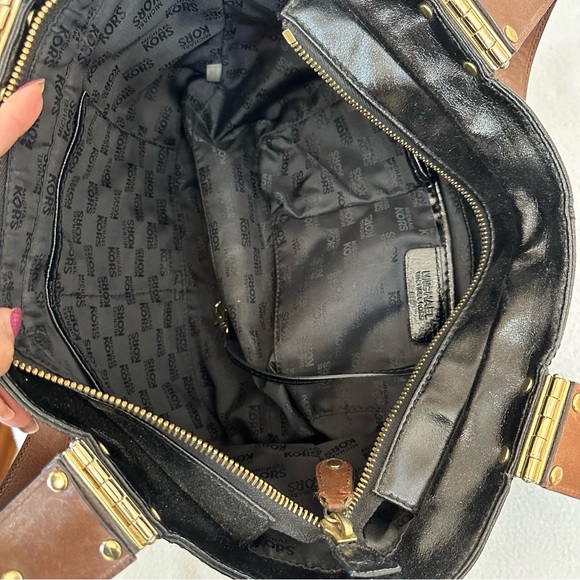 Authentic Michael Kors Leather Handbag - Picture 8 of 13